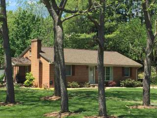 170 Old Churchville Rd, Staunton, VA 24401-6243