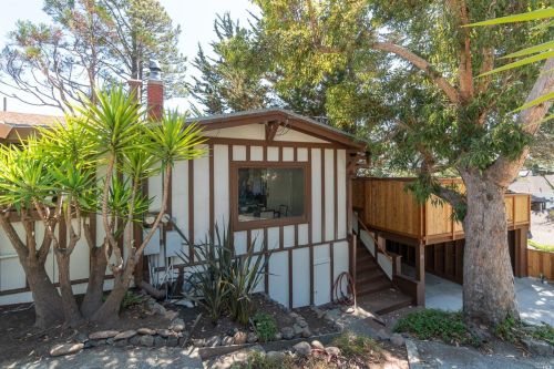 24 Hillcrest Rd, Mill Valley, CA 94941-1222