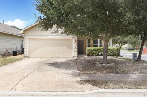 3641 Bronco Bend Loop, Austin, TX 78744-1647