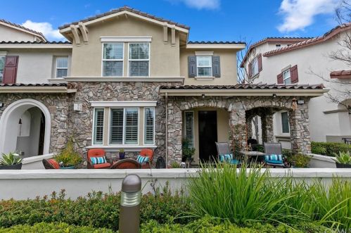 28629 Bar Harbor Ln, Temecula, CA 92591-2521