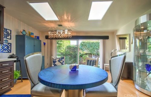 12 Gumwood, Irvine CA  92612-2352 exterior
