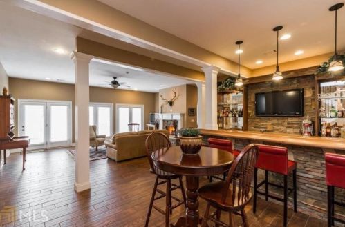 300 Harmony Grv Ln, Jefferson GA  30549-7925 exterior