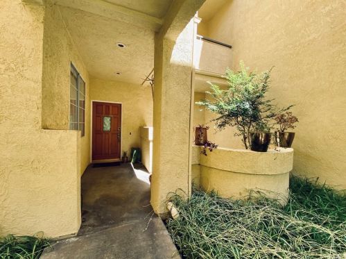 4512 Workman Mill Rd, Whittier CA  90601-4724 exterior