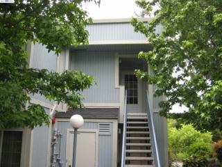 22555 Center St, Hayward, CA 94541-3205