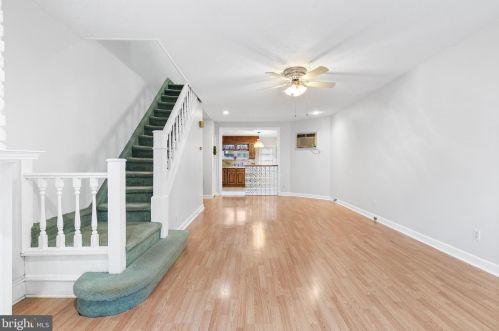 2404 9 St, Philadelphia PA 19133-0016 exterior