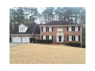 1075 Parkview Way, Lilburn, GA 30047-4258