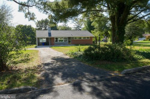 509 Meadowpark Ln, Media, PA 19063-5013
