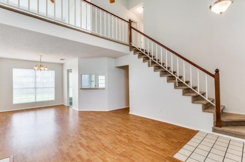 2529 Creekwood Ln, Fort Worth TX  76123-1111 exterior