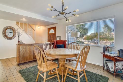 5910 Intervale Dr, Riverside CA  92506-4049 exterior