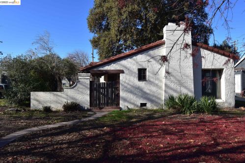501 Olive Ave, Modesto, CA 95350-5935