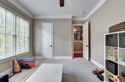 1603 Grant Dr, Atlanta GA  30319-3589 exterior