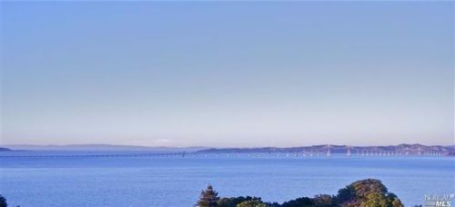 14 Cibrian Dr, Tiburon, CA 94920-1062