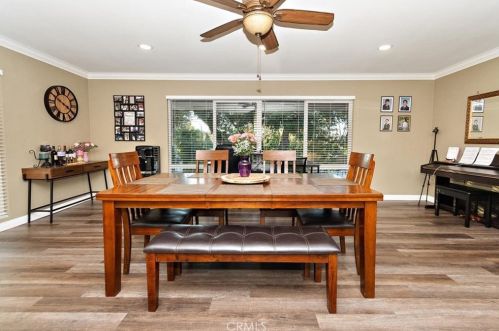 5064 Myrtle Ave, Riverside CA  92506-1423 exterior