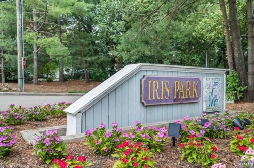 26 Iris Cir, Ridgewood, NJ 07452-3430