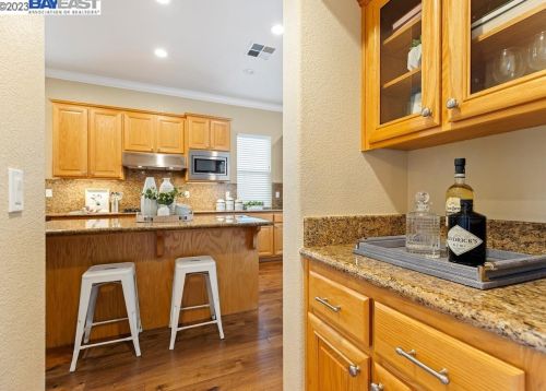 10864 Inspiration Cir, Pleasanton CA  94568-5562 exterior