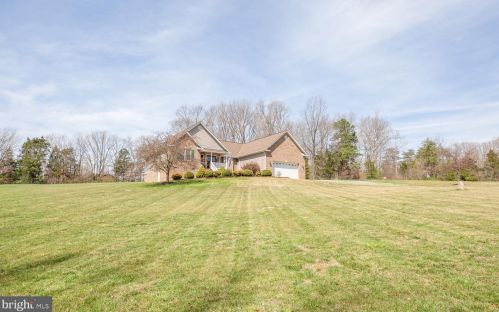 73 Lake Country Dr, Mineral, VA 23117-5066
