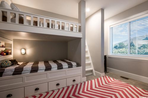 406 Rdg Ln, Alpine UT exterior