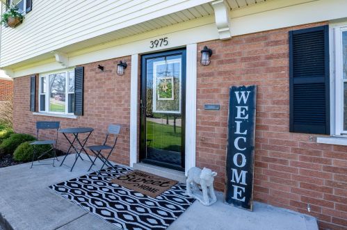 3975 Harvestridge Dr, Cincinnati, OH 45211-2548