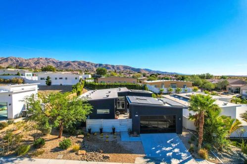 13948 Valley View Ct, Desert Hot Springs, CA 92240-6585