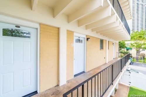1909 Kahakai Dr, Honolulu HI  exterior