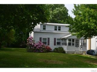 16 Ingleside Ave, Norwalk, CT 06850-2522