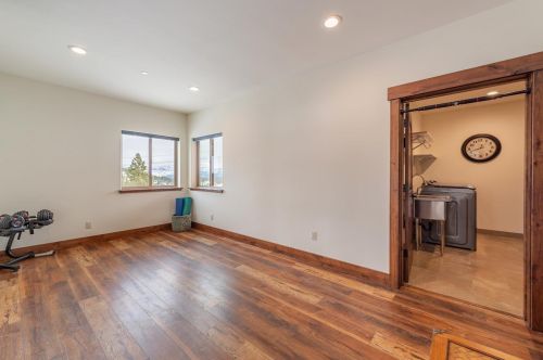 14574 Wolfgang Rd, Truckee CA  96161-6905 exterior