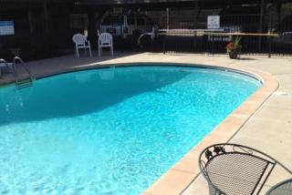 635 Mohawk Dr, Boulder CO  80303-3760 exterior