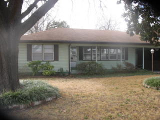 325 33rd St, Muskogee, OK 74401-5037