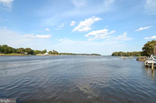 309 White Pln Ct, Severna Park MD 21146-3340 exterior