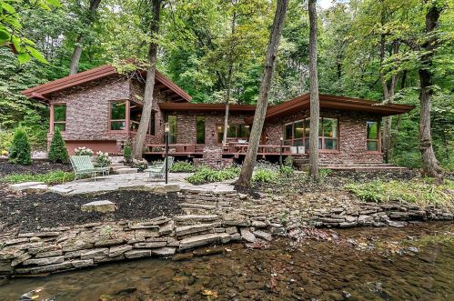 11909 Lakewood Ave, Palos Park, IL 60464-1150