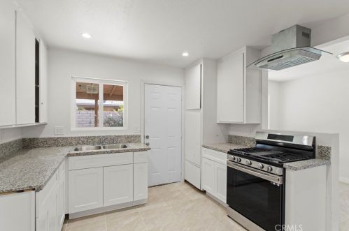 7472 Freda Ave, Riverside CA  92504-4510 exterior