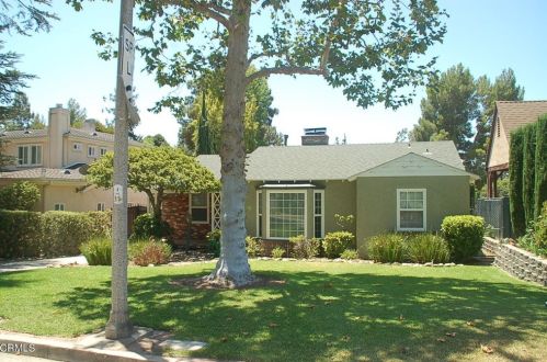 1120 Palm St, Altadena, CA 91001-1720