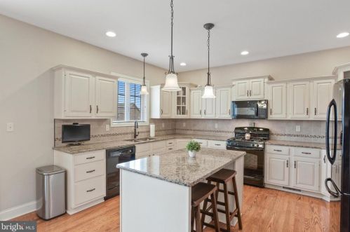 7131 Beaver Creek Rd, Harrisburg PA  17112-9351 exterior