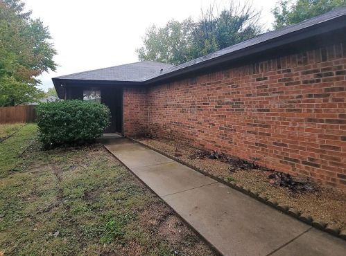 1823 San Rafael St, Fort Worth TX  76134-8437 exterior