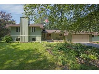 1245 Peony Ln, Minneapolis MN  55447-2610 exterior