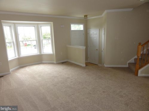 22 Crawford Dr, Charles Town WV 25414-6502 exterior