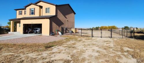 347 Hahns Peak Ave, Pueblo CO  81007-2805 exterior