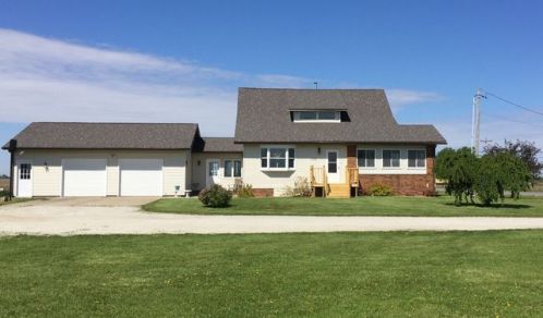 15806 Farmington Rd, Trivoli, IL 61569-9683