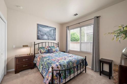 1363 Stanislaus Dr, Chula Vista CA  91913-1403 exterior