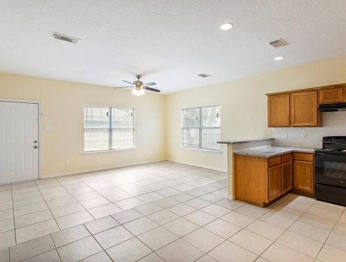 3039 Carlisle St, Morgans Point TX  77571-7019 exterior