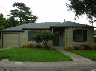 204 Homewood Ave, Fairfield CA  94558-5617 exterior
