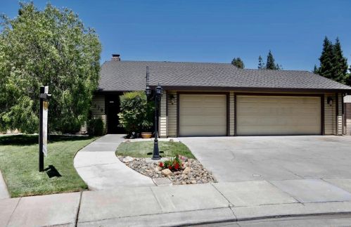 579 Tara Ct, Manteca, CA 95336-3775