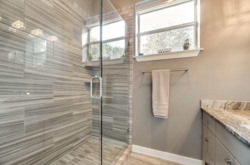 2616 Torrey Pne Dr, Fort Worth TX  76180-0833 exterior