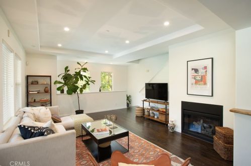 82 Gingerwood, Irvine CA  92603-0114 exterior