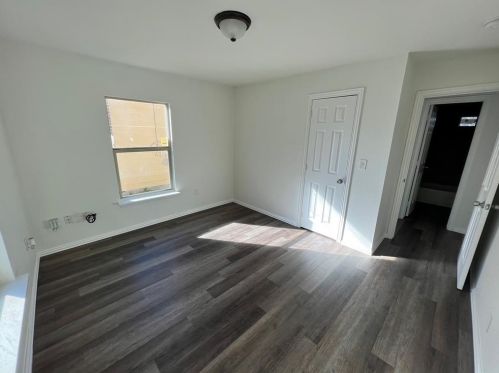 2518 Birdell St, Fort Worth TX  76105-2914 exterior