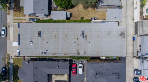 1027 Grover Ave, Glendale CA  91201-2445 exterior