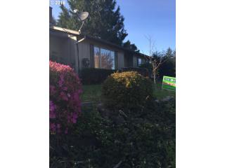 3515 Fernwood Pl, Winchester Bay, OR 97467-1784