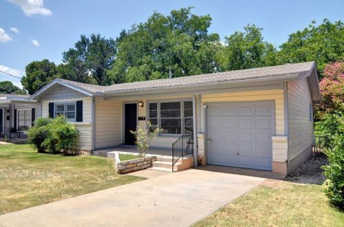 3220 Olive Pl, Fort Worth TX  76116-4216 exterior