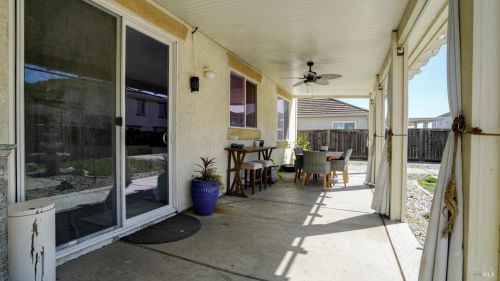 5077 Ellis Godfrey Dr, Fairfield CA  94533-8959 exterior