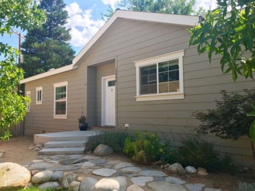 3054 Indian Creek Dr, Bishop, CA 93514-2914